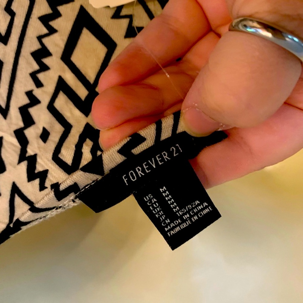 Pattern Strapless Dress - Picture 2 of 5